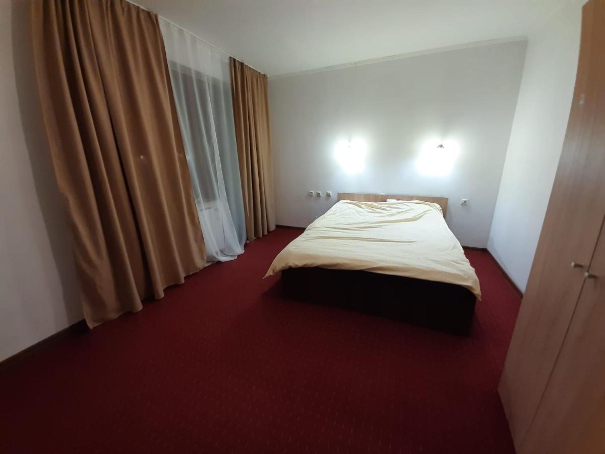 Pensiunea Montan Din Bran,Sat Simon Spa Indoor Bran  Eksteriør billede