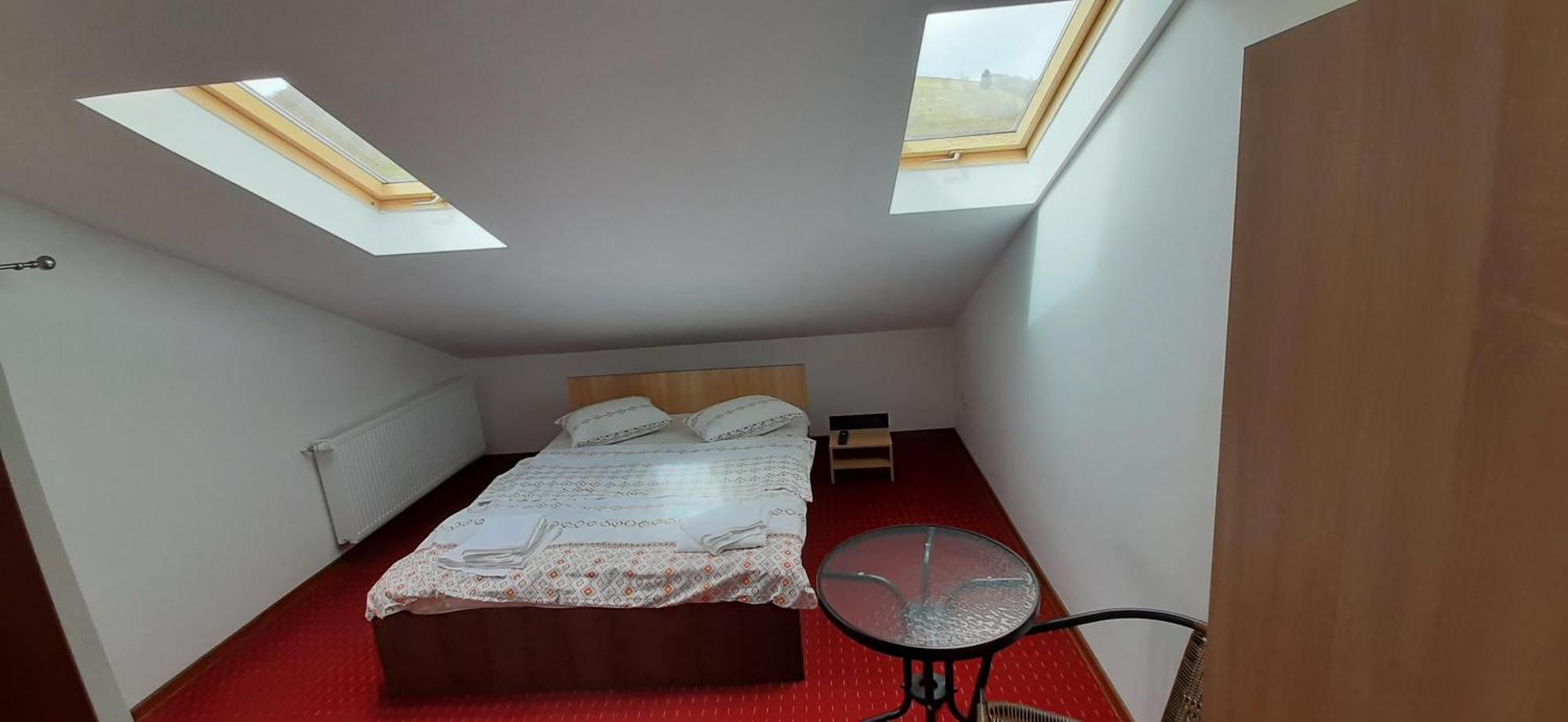 Pensiunea Montan Din Bran,Sat Simon Spa Indoor Bran  Værelse billede